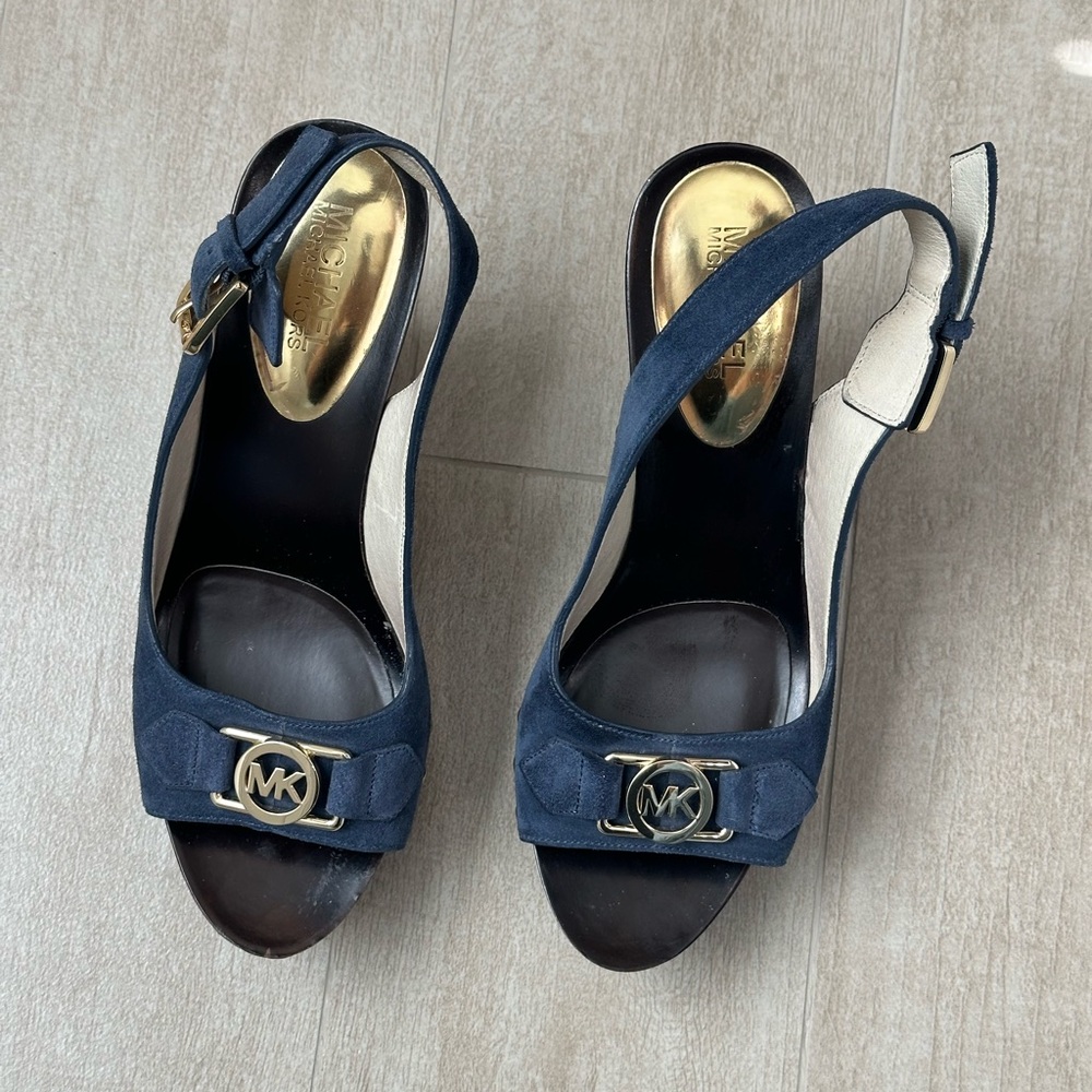 Michael Kors Platform Wedge Sandal - 8.5